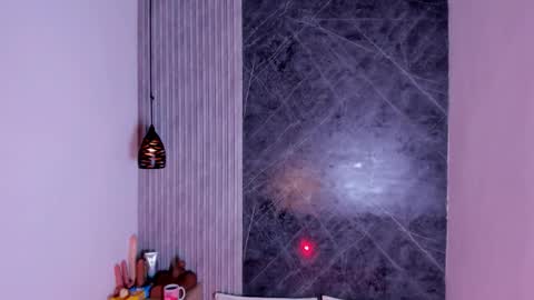  Dahiana   online show from 11/05/25, 11:43