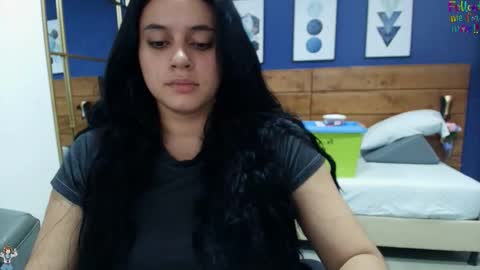  Dahiana  online show from 11/01/25, 08:22