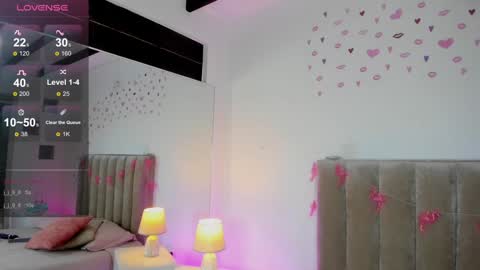Snapshot of dahlia_rousse chatting on 01/25/25, 07:49 Dahlia online show from 01/25/25, 07:49