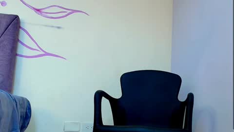 Snapshot of dahliamoore chatting on 01/06/25, 10:15 Dahlia online show from 01/06/25, 10:15