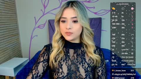 Snapshot of dahliamoore chatting on 01/26/25, 03:59 Dahlia online show from 01/26/25, 03:59