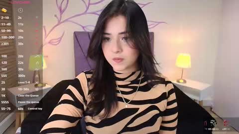 Snapshot of dahliamoore chatting on 09/18/25, 08:22 Dahlia online show from 09/18/25, 08:22