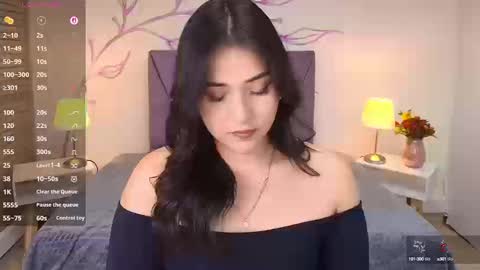 Snapshot of dahliamoore chatting on 09/24/25, 08:23 Dahlia online show from 09/24/25, 08:23