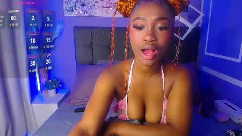 Snapshot of dahyan_ chatting on 10/21/25, 02:07 DAHYAN online show from 10/21/25, 02:07