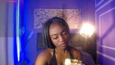 Snapshot of dahyan_ chatting on 11/01/25, 04:09 DAHYAN online show from 11/01/25, 04:09