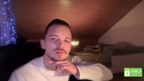 Snapshot of daimon_hall chatting on 02/13/25, 12:13 Daimon online show from 02/13/25, 12:13