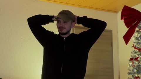 Snapshot of daimon_hall chatting on 11/18/25, 10:25 Daimon online show from 11/18/25, 10:25