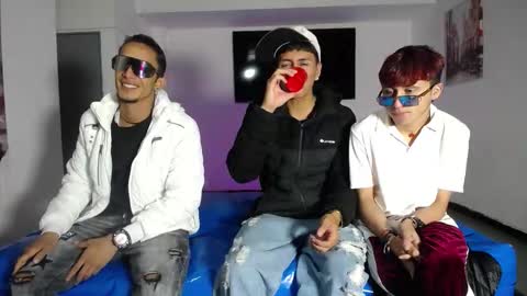 daiquirie online show from 10/19/25, 11:44