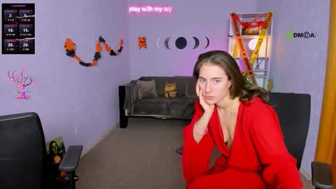 daisy online show from 10/27/25, 08:13