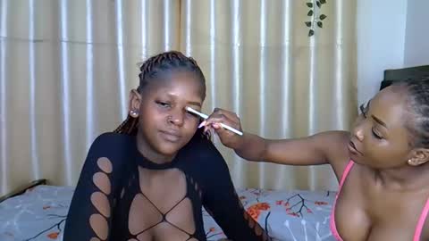 Snapshot of daisy_bunnie chatting on 10/03/25, 06:38 daisy online show from 10/03/25, 06:38