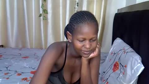 Snapshot of daisy_bunnie chatting on 11/25/25, 03:34 daisy online show from 11/25/25, 03:34