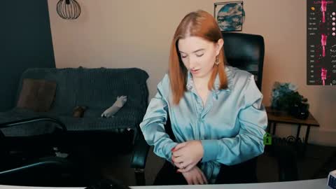 Little Di online show from 12/02/24, 10:34