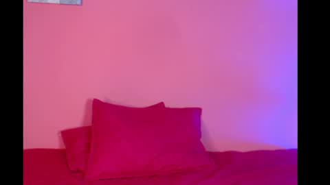 Daisy online show from 02/18/25, 02:05