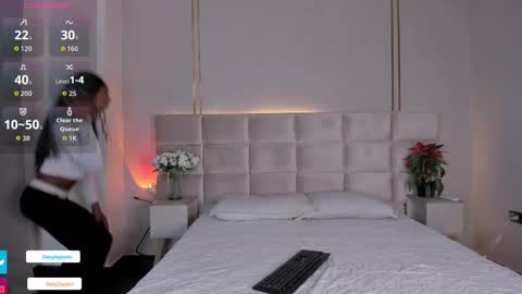 Daisy online show from 11/18/25, 12:20