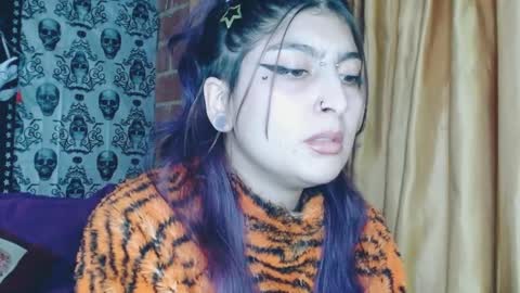    --  -- help me reach 100 hands up  online show from 02/20/25, 11:21