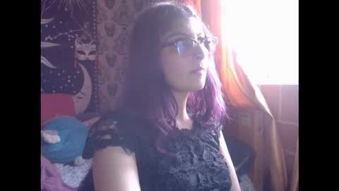    --  -- help me reach 100 hands up  online show from 10/07/25, 10:29