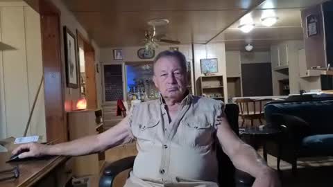 Snapshot of dakit2 chatting on 10/11/25, 02:26 dakit online show from 10/11/25, 02:26