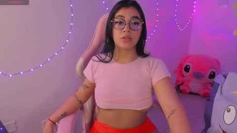 dakoota_luv online show from 11/05/25, 04:23