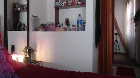   Dakota  online show from 02/03/25, 06:39