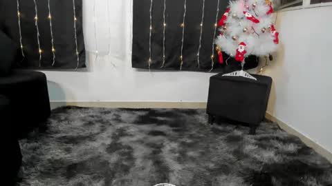 Dakota online show from 12/13/24, 01:04