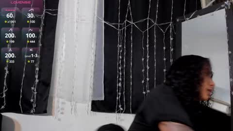 Dakota online show from 02/17/25, 11:42