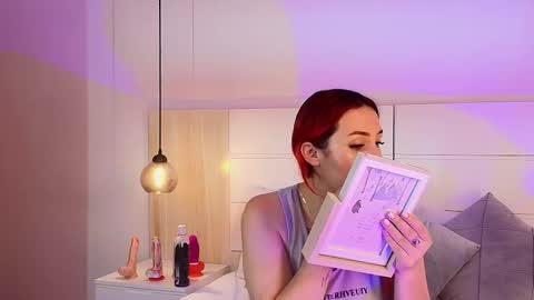 Dakota-Megan online show from 10/09/25, 05:11