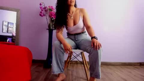 Snapshot of dakota_rainbow22 chatting on 10/09/25, 06:39 DAKOTA online show from 10/09/25, 06:39