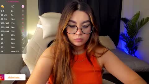 Snapshot of dakottaa__ chatting on 09/15/25, 11:27 dakottaa__ online show from 09/15/25, 11:27