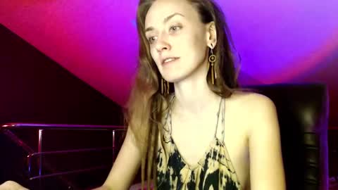 Dalia  online show from 01/10/25, 01:52