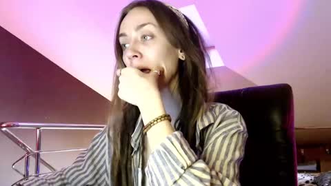 Dalia  online show from 01/11/25, 10:51