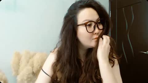 Dali online show from 09/17/25, 06:48