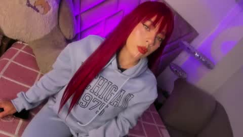 Snapshot of dalila_thoms chatting on 12/22/24, 10:38 Dalila online show from 12/22/24, 10:38