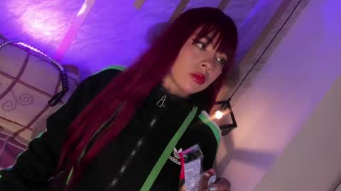Snapshot of dalila_thoms chatting on 01/12/25, 10:23 Dalila online show from 01/12/25, 10:23