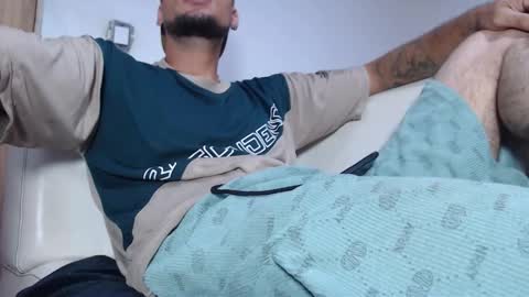 inst  stteban garcia online show from 11/01/25, 03:25