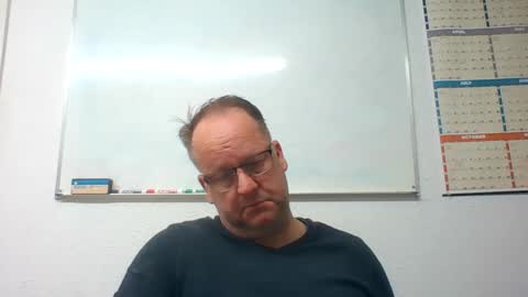 Snapshot of dallastxguy74 chatting on 12/13/24, 04:11 dallastxguy74 online show from 12/13/24, 04:11