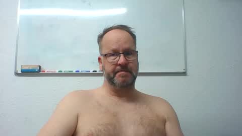 Snapshot of dallastxguy74 chatting on 03/05/25, 01:31 dallastxguy74 online show from 03/05/25, 01:31