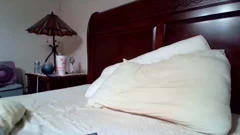 dallastxguy74 online show from 10/29/25, 11:34