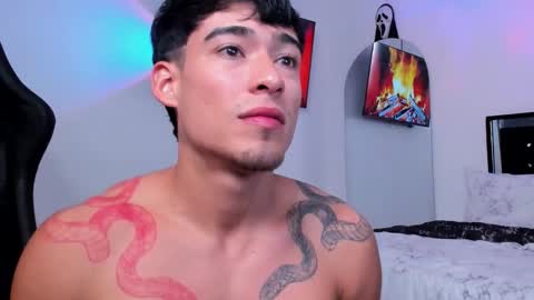 Damian online show from 10/25/25, 04:24