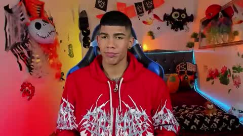 Damian online show from 10/29/25, 03:20