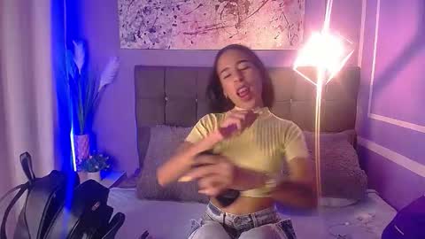 Snapshot of damian_n_lissa chatting on 10/20/25, 01:50 damian_n_lissa online show from 10/20/25, 01:50