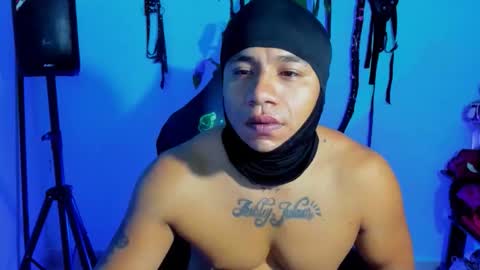 Snapshot of damian_torner chatting on 10/22/25, 07:52 Damian torner online show from 10/22/25, 07:52