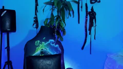 Snapshot of damian_torner chatting on 10/26/25, 11:09 Damian torner online show from 10/26/25, 11:09