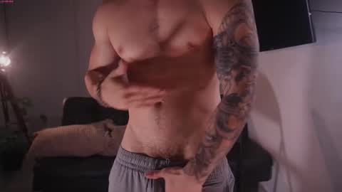 insta damn8   --------  online show from 11/18/25, 11:59