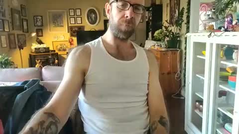 Snapshot of damien_mace chatting on 12/15/24, 12:28 damien_mace online show from 12/15/24, 12:28
