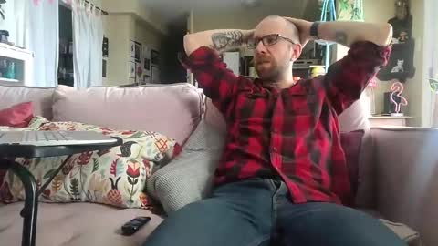 Snapshot of damien_mace chatting on 12/24/24, 05:44 damien_mace online show from 12/24/24, 05:44