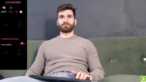 Snapshot of damonking01 chatting on 01/12/25, 12:01 Discount ONLYFANS - online show from 01/12/25, 12:01