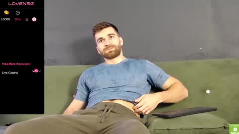 Snapshot of damonking01 chatting on 03/10/25, 08:59 Discount ONLYFANS - online show from 03/10/25, 08:59