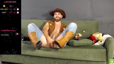 Snapshot of damonking01 chatting on 09/08/25, 06:18 Discount ONLYFANS - online show from 09/08/25, 06:18