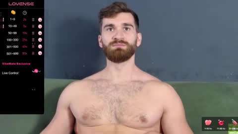 Snapshot of damonking01 chatting on 09/26/25, 08:07 Discount ONLYFANS - online show from 09/26/25, 08:07