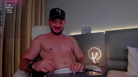 D A M O N online show from 11/15/25, 11:54